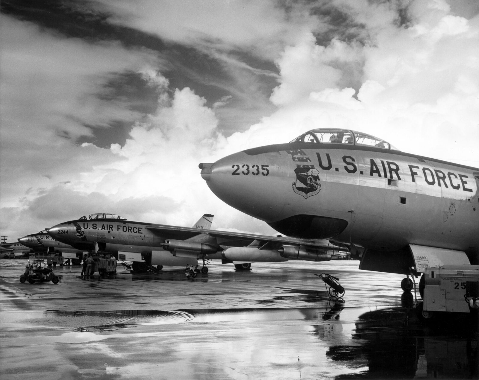 Three US Air Force Boeing B-47 Stratojet swept-wing bombers in flight, 1950s